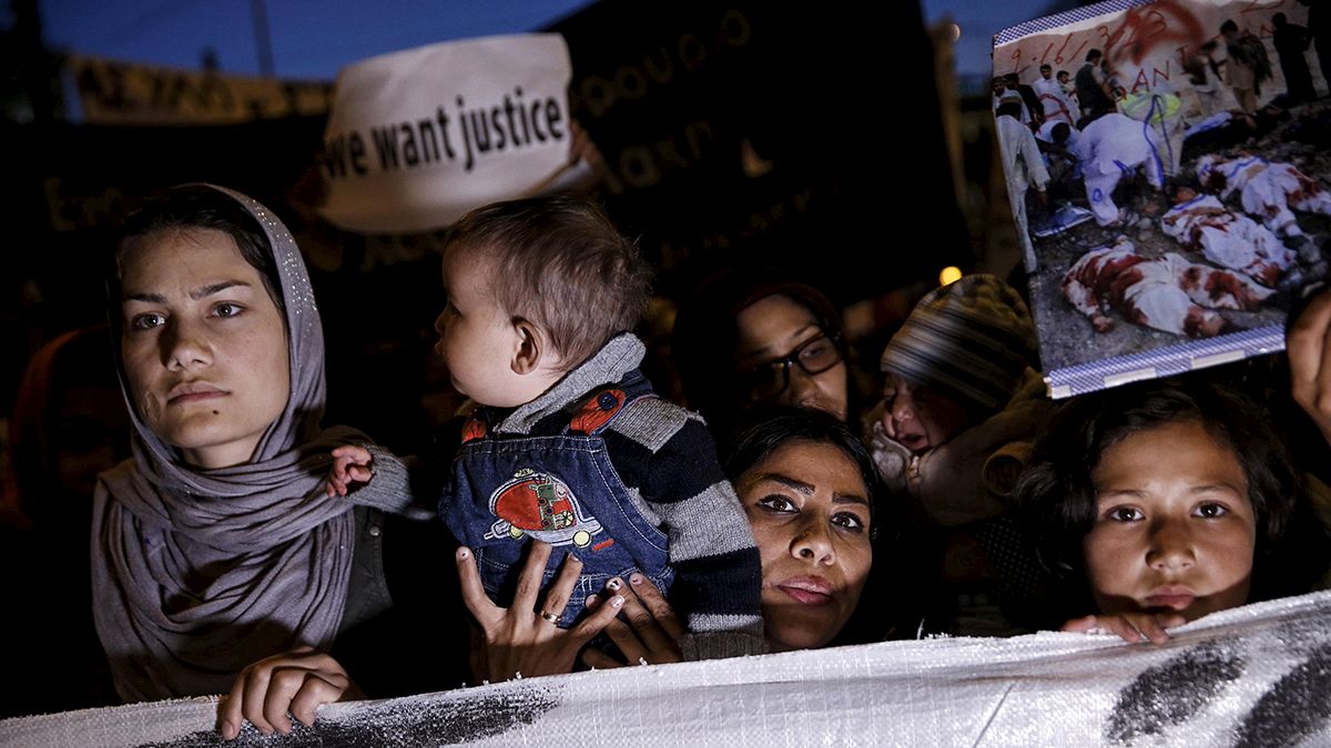 Athen: Flüchtlinge und Migranten protestieren gegen EU-Türkei-Abkommen