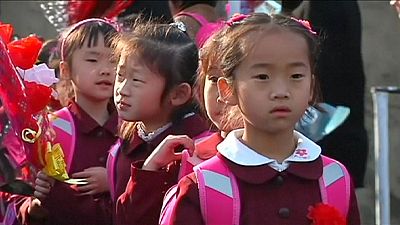 كوريا الشمالية تحتفل ببدأ العام الدراسي الجديد