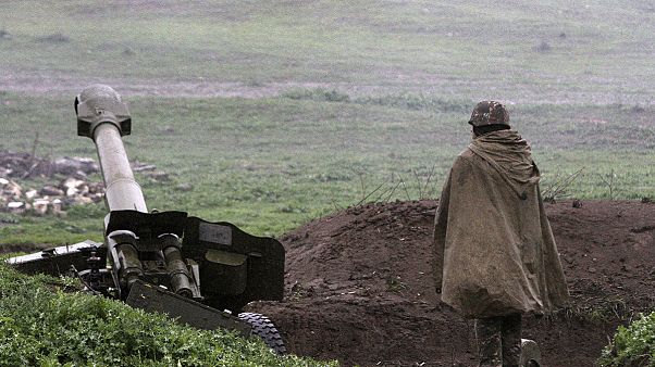 Ναγκόρνο - Καραμπάχ: Συνεχίζονται οι εχθροπραξίες παρά την κατάπαυση του πυρός Ναγκόρνο - Καραμπάχ: Συνεχίζονται οι εχθροπραξίες παρά την κατάπαυση του πυρός