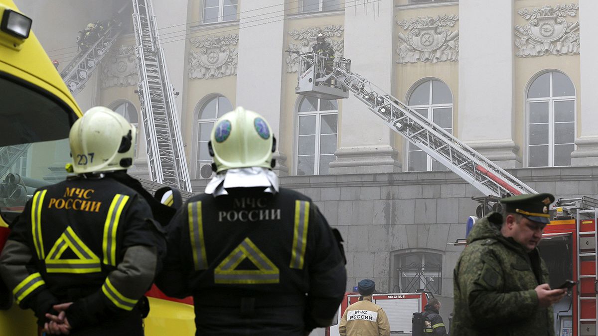 Incendio en un edificio del ministerio de Defensa ruso en Moscú