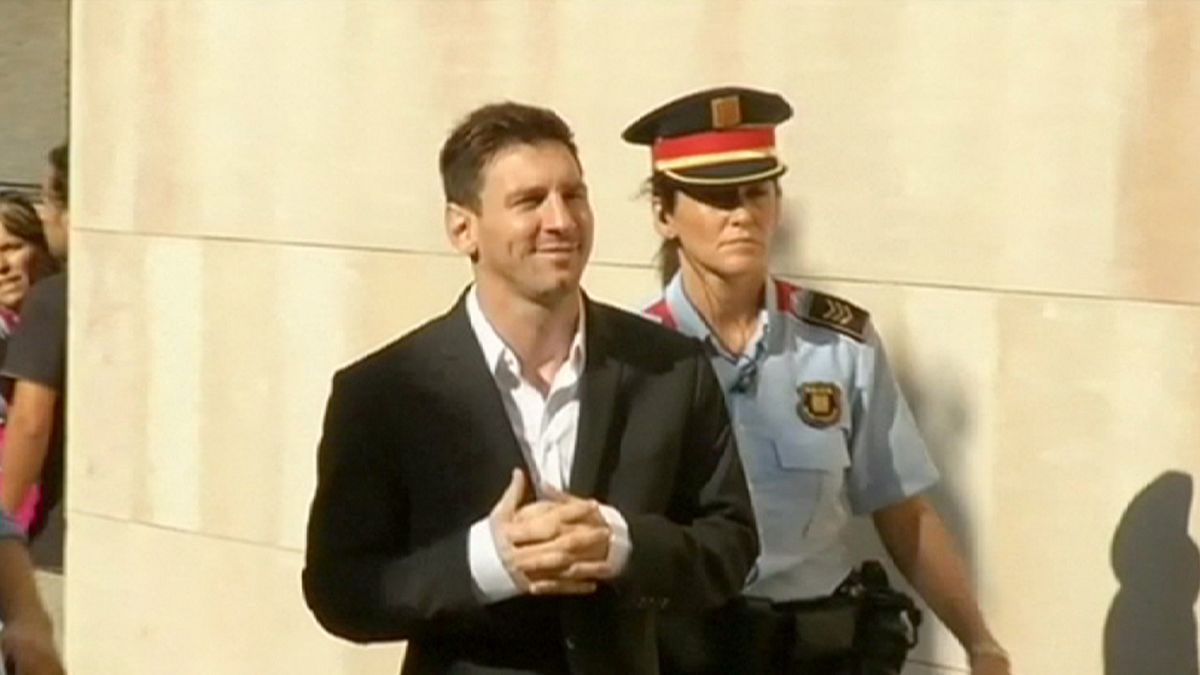 Scandalo Panama Papers, coinvolti anche Messi e Platini