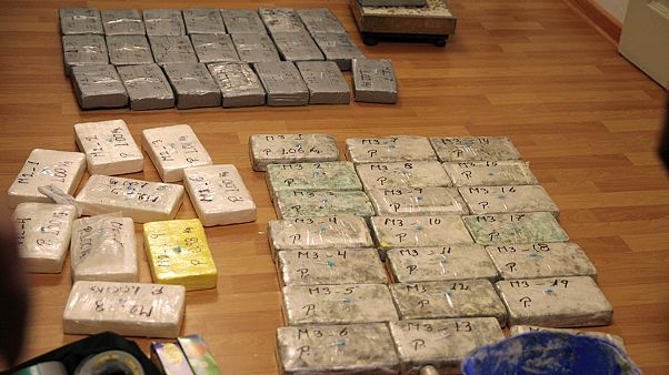 Ε.Ε.: Τουλάχιστον 24 δισ. ευρώ ετησίως οι δαπάνες για ναρκωτικά! Ε.Ε.: Τουλάχιστον 24 δισ. ευρώ ετησίως οι δαπάνες για ναρκωτικά!