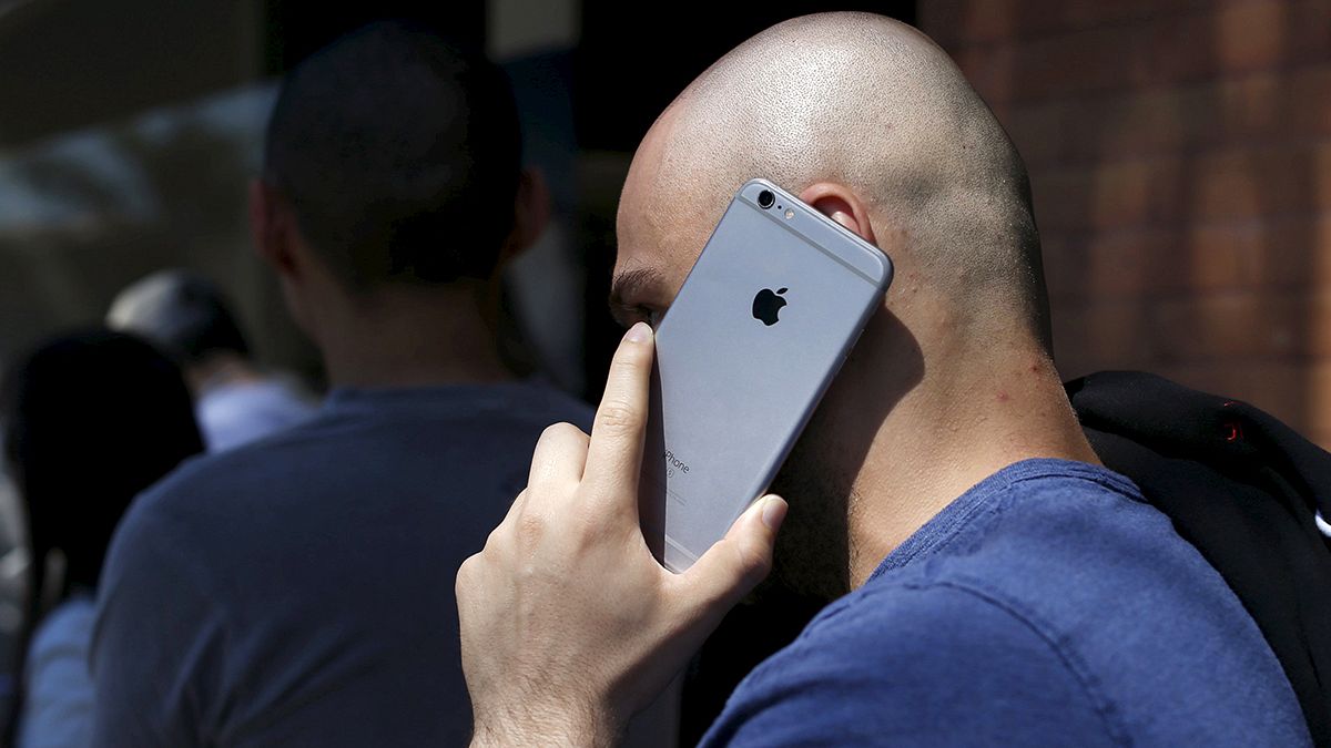 FBI: Έτσι «σπάσαμε» το iPhone της Apple