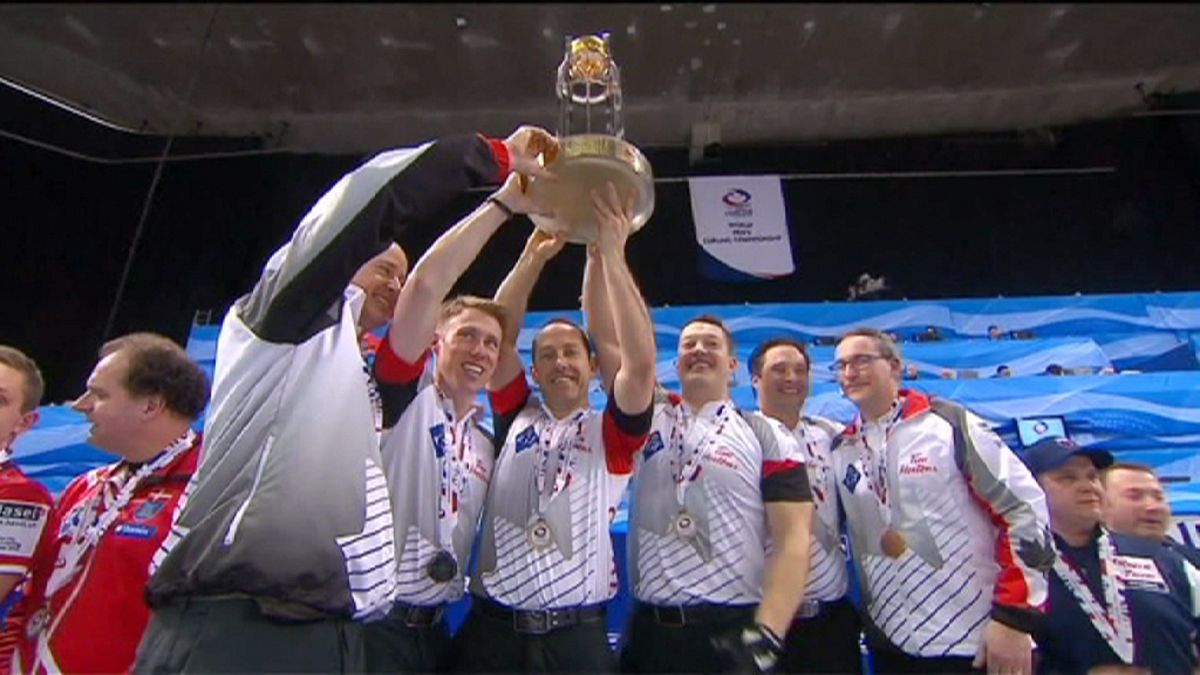 کانادا قهرمان مسابقات جهانی کرلینگ مردان