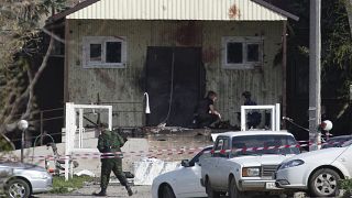 Suicide bombers target police in Russia