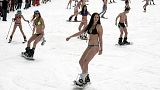 تزلج بالبيكيني في روسيا