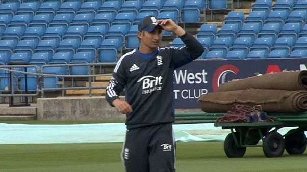 Cricket: 26enne inglese James Taylor si ritira per problemi al cuore Cricket: 26enne inglese James Taylor si ritira per problemi al cuore