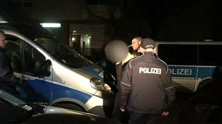 Police swoop on "criminal families" in Berlin