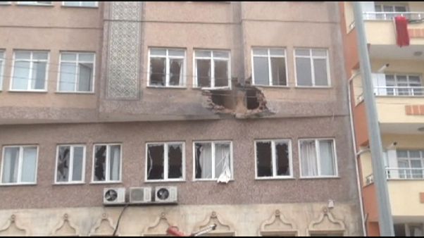 Südtürkische Grenstadt unter Beschuss Südtürkische Grenstadt unter Beschuss