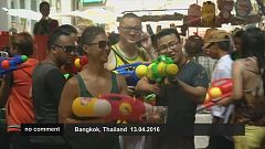 Thailand feiert wasserreiches Neujahrsfest trotz Dürre