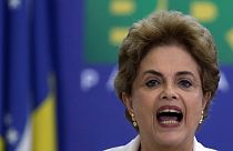 Бразилия: Дилма Русеф на лезвии бритвы