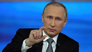 Putin defends Syria policy and dismisses Panama Papers in Russia TV phone-in