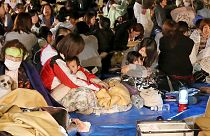 Japonya 6.4 büyüklüğündeki depremle sarsıldı