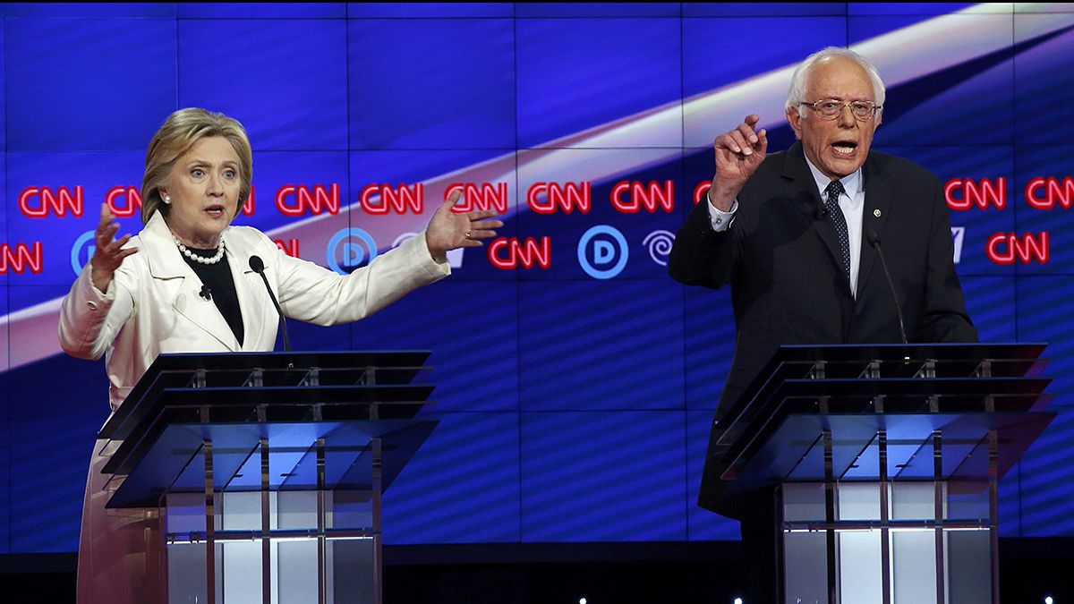 US-Vorwahlen: Clinton und Sanders liefern sich hitzige Debatte in New York