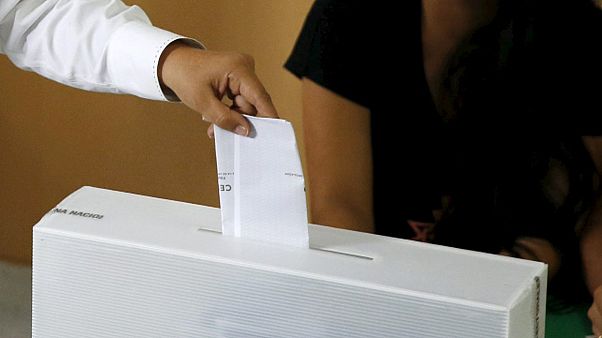 إنتخابات برلمانية مبكرة في مقدونيا في حزيران المقبل إنتخابات برلمانية مبكرة في مقدونيا في حزيران المقبل