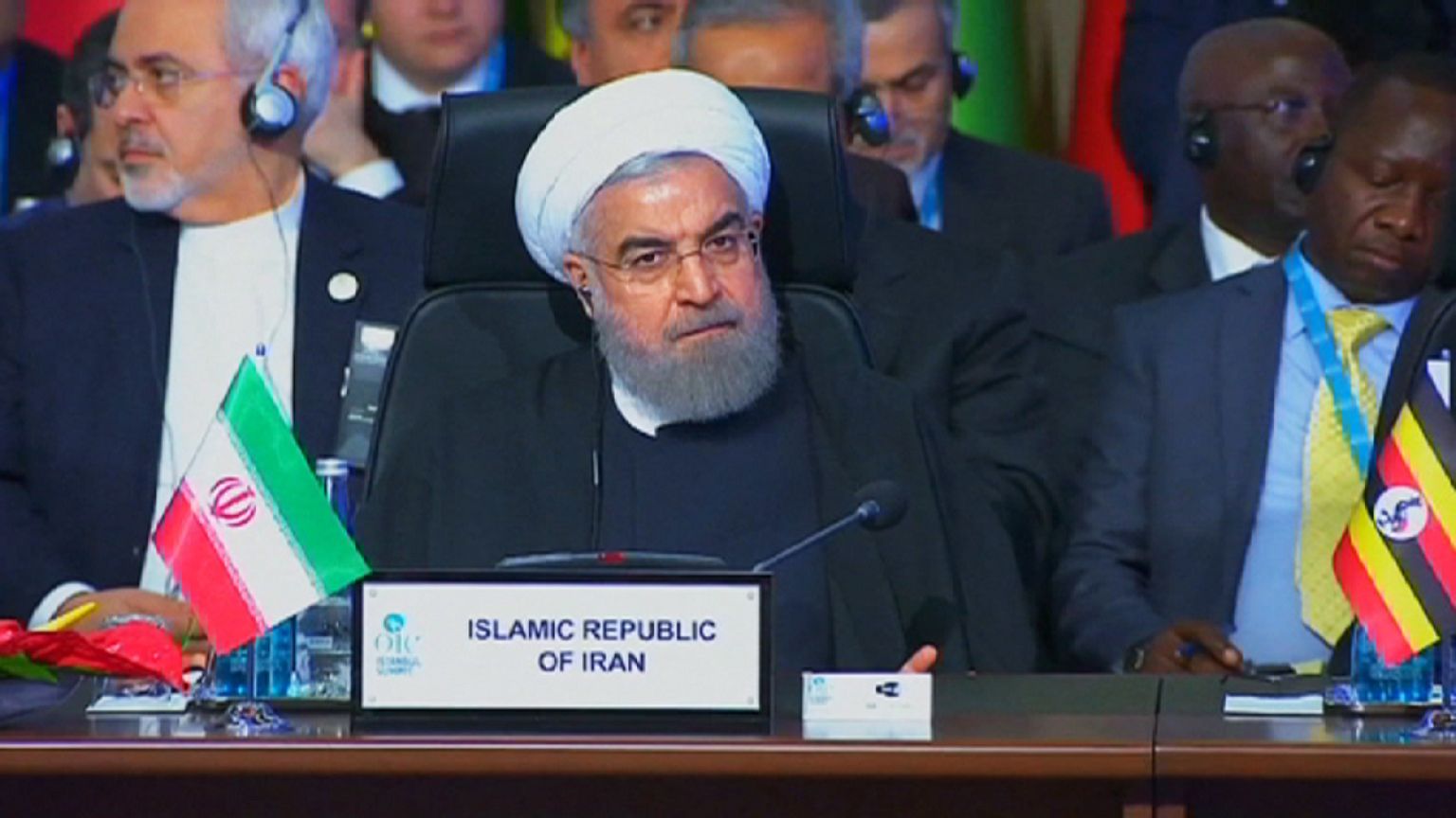 Turchia, il summit dei Paesi islamici accusa l'Iran: sostiene il terrorismo