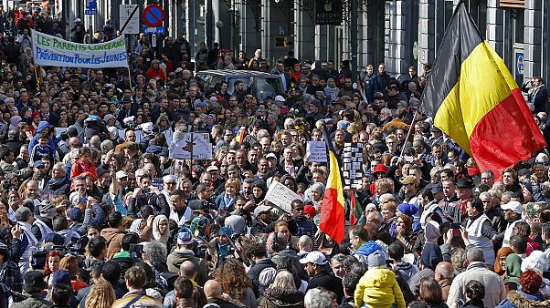 Belçika'da "Terör ve nefrete karşı" yürüyüş Belçika'da "Terör ve nefrete karşı" yürüyüş