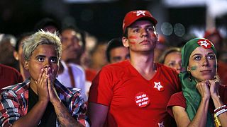 Rousseff taraftarları yolsuzluk iddialarının soruşturulmasına karşı çıkıyor