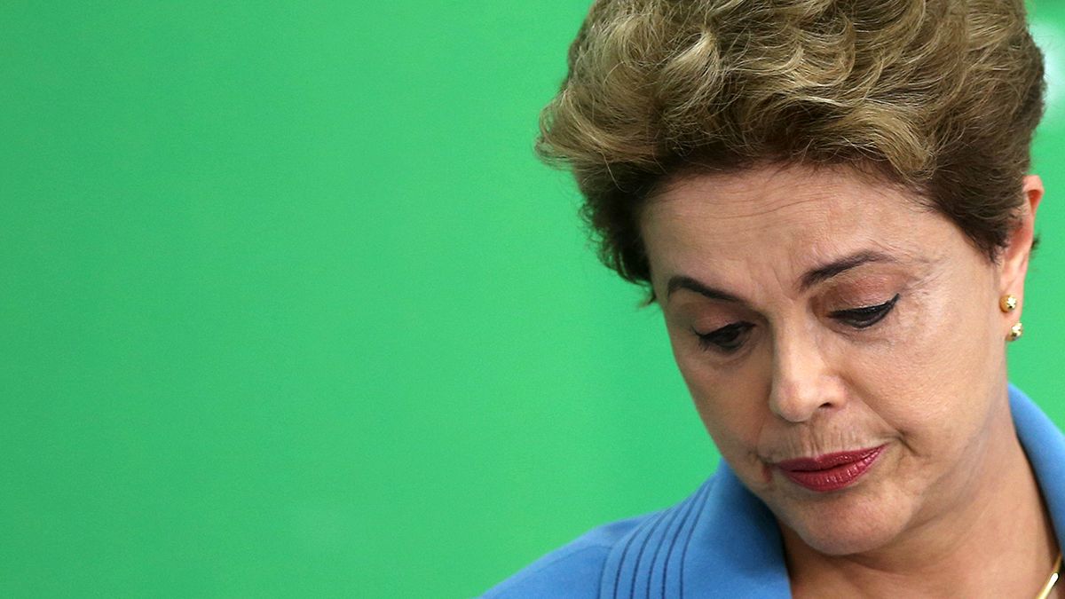 Brasile, Dilma Rousseff: "sono vittima di frode politica"