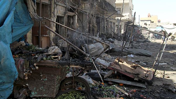Pazar yeri vuruldu: En az 44 ölü Pazar yeri vuruldu: En az 44 ölü