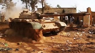 Libya Düzenli Ordusu operasyonlarını sıklaştırdı