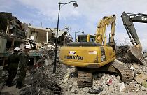 زلزله اکوادور، افزایش موقتی مالیات برای بازسازی ویرانی ها