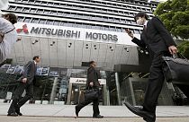 Mitsubishi-botrány: házkutatás és részletes jelentés