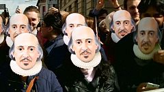 Stratford-Upon-Avon: Tausende feiern Shakespeares 400. Todestag
