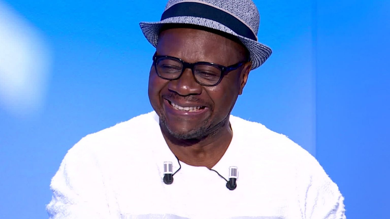 Congolese singer Papa Wemba dies during concert