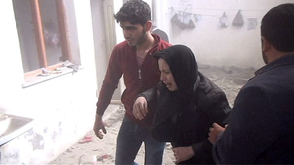 Kilis'e roket yağmuru: 1 ölü 26 yaralı Kilis'e roket yağmuru: 1 ölü 26 yaralı