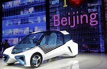 El salón del automóvil de Pekín, dominado por los vehículos híbridos y los todoterrenos