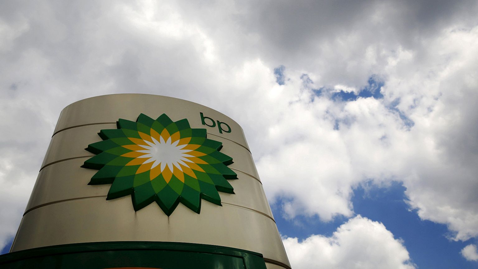 BP yatırım harcamalarında kesintiye gidecek