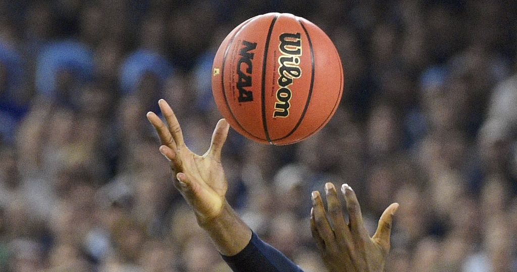 South Africa's basketball on the rise among the youth Africanews