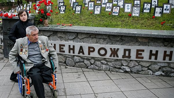 Ukrayna'da Çernobil kurbanları için dini ayin Ukrayna'da Çernobil kurbanları için dini ayin