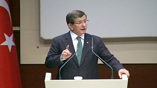 Ahmet Davutoğlu: "Yeni anayasada özgürlükçü laiklik olacak"