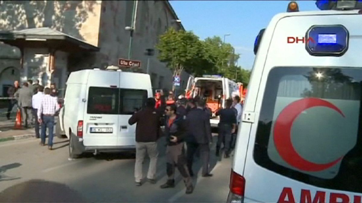 هجوم بتفجير انتحاري في بُورْصَة التركية يُخلِّف 13 جريحا ويقتُل الانتحارية