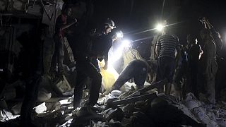 Halep'te hastaneye düzenlenen hava saldırısında en az 30 kişi öldü
