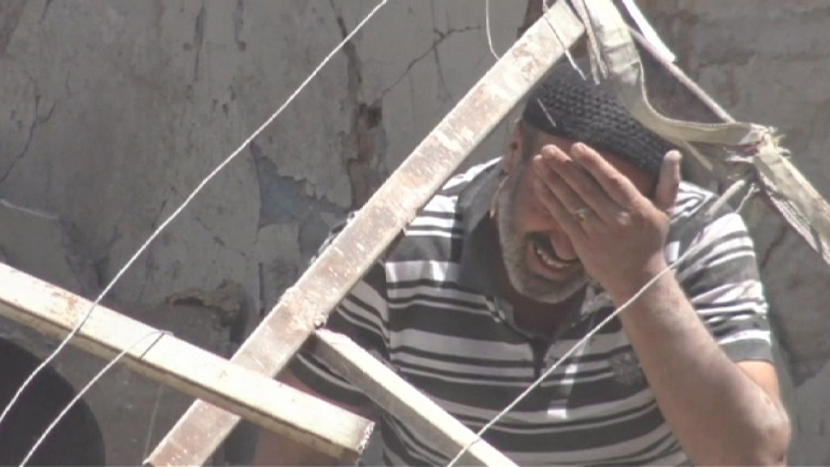 Scènes de désolation à Alep, dévastée par les frappes aériennes