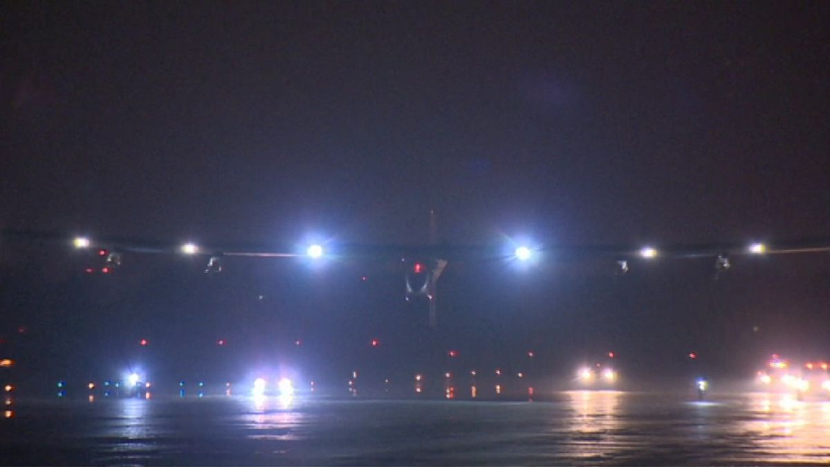 Solar Impulse летит из Калифорнии в Аризону