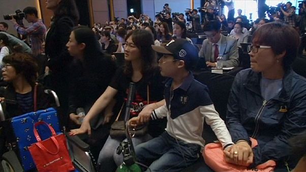 Südkorea: Reckitt Benckiser entschuldigt sich für tödliches Reinigungsprodukt - und steckt Prügel ein Südkorea: Reckitt Benckiser entschuldigt sich für tödliches Reinigungsprodukt - und steckt Prügel ein