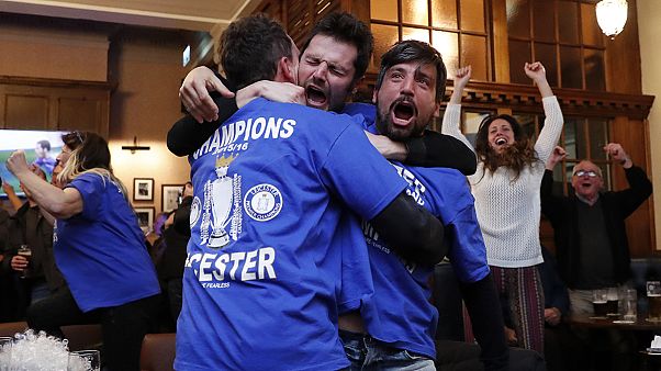 Calcio: Tottenham pareggia con Chelsea, Leicester di Ranieri Campione! Calcio: Tottenham pareggia con Chelsea, Leicester di Ranieri Campione!