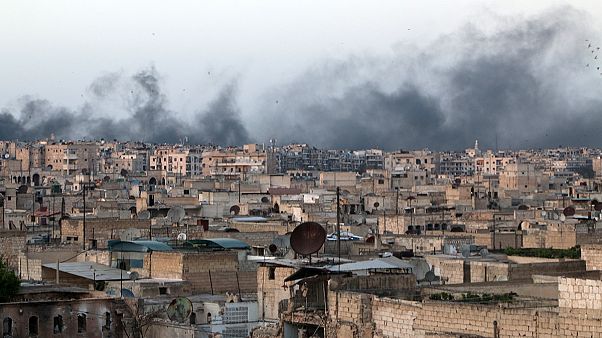 Syrie : au moins trois morts et 17 blessés après des frappes à Alep Syrie : au moins trois morts et 17 blessés après des frappes à Alep