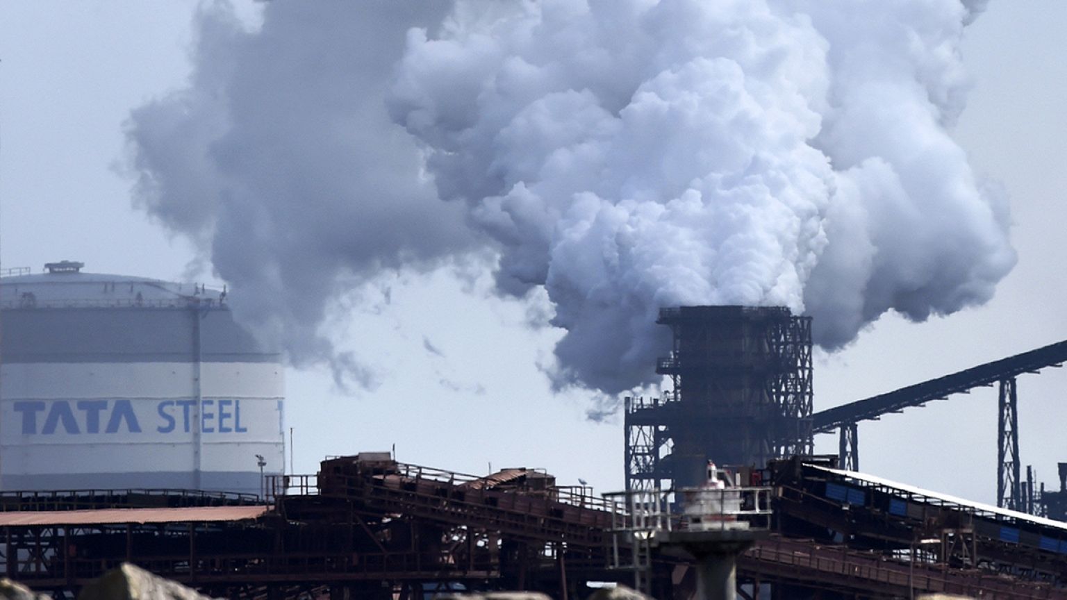 Liberty house bids for Tata Steel UK