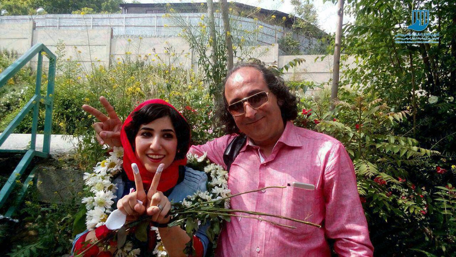 آتنا فرقدانی آزاد شد
