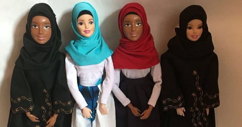 Stylish Hijab Doll Pic - Partir Wallpaper