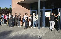 Desemprego cai em Espanha pelo segundo mês consecutivo