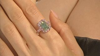 Rekord-Diamant in Hongkong vor Versteigerung
