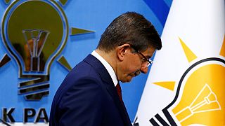 Davutoglu no se presentará a la reelección como primer ministro