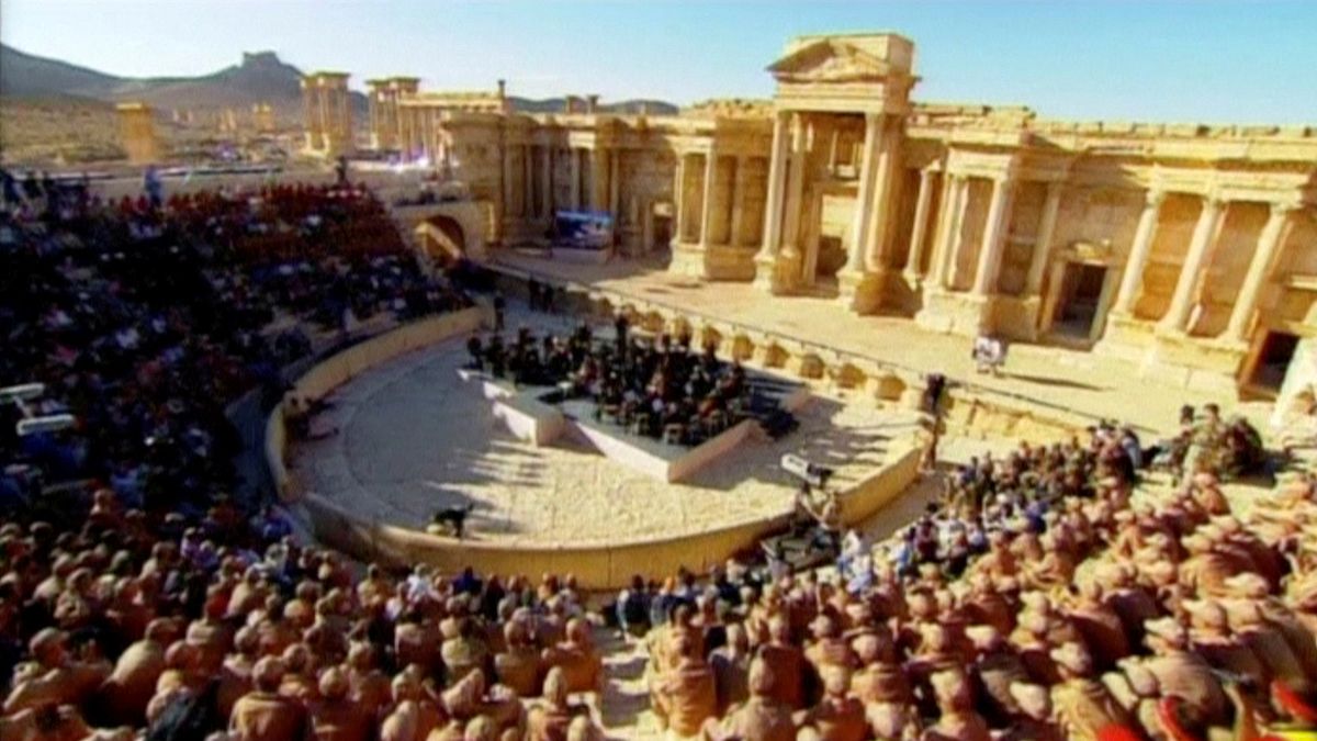 Russian orchestra performs concert at Palmyra in Syria