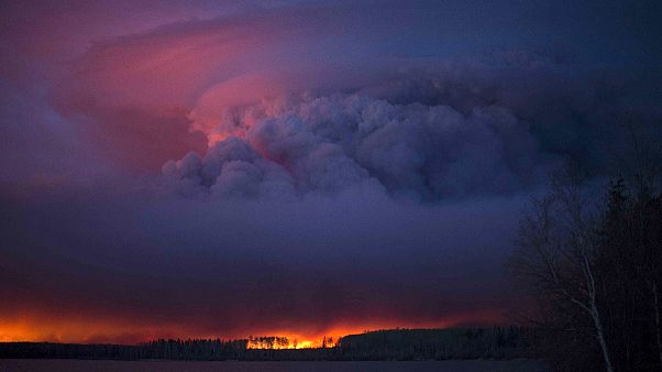 Canadá: el incendio de Fort McMurray sigue avanzando y es incontrolable Canadá: el incendio de Fort McMurray sigue avanzando y es incontrolable
